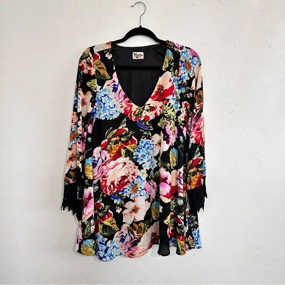 Show Me Your MuMu Floral Tunic - Picture 1 of 6